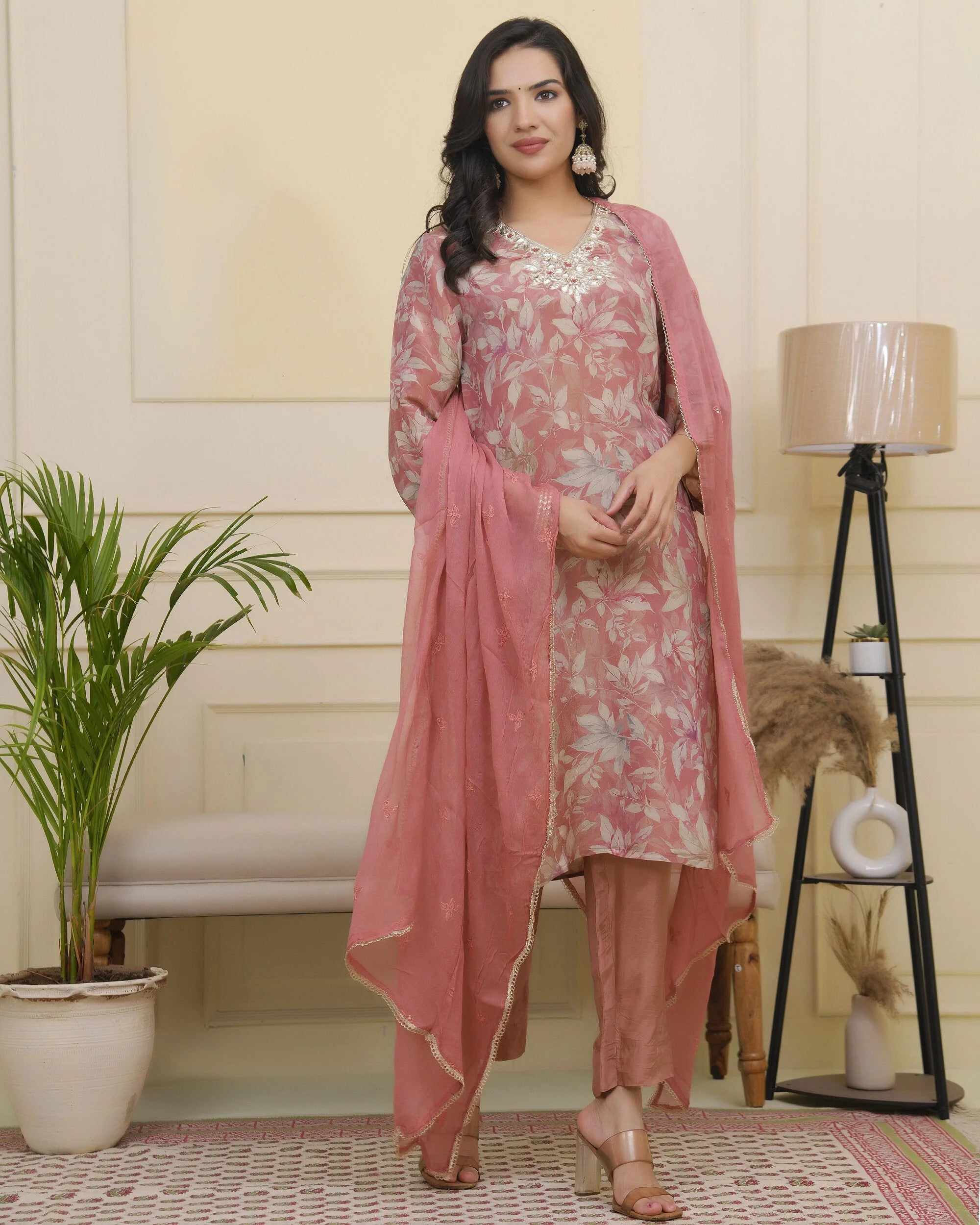 Women pink tissue shimmer kurta with silk pant & dupatta