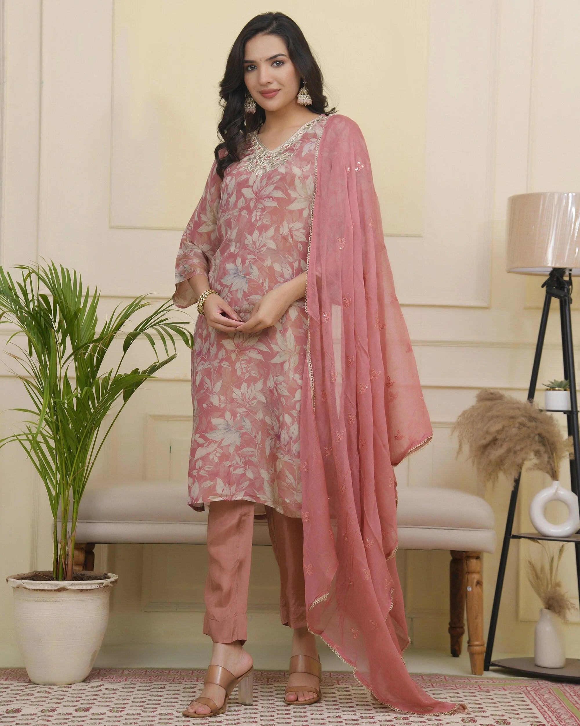 Women pink tissue shimmer kurta with silk pant & dupatta