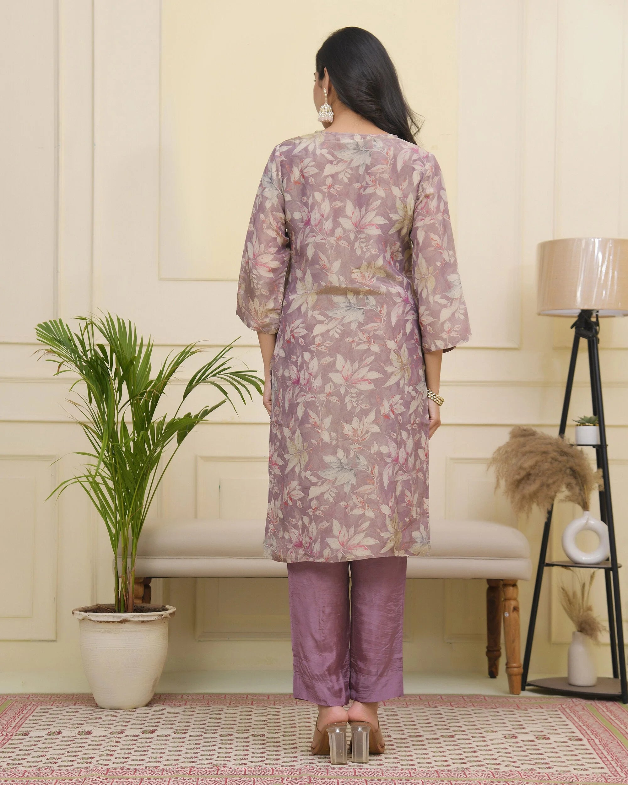 Women lavender tissue shimmer kurta with silk pant & dupatta