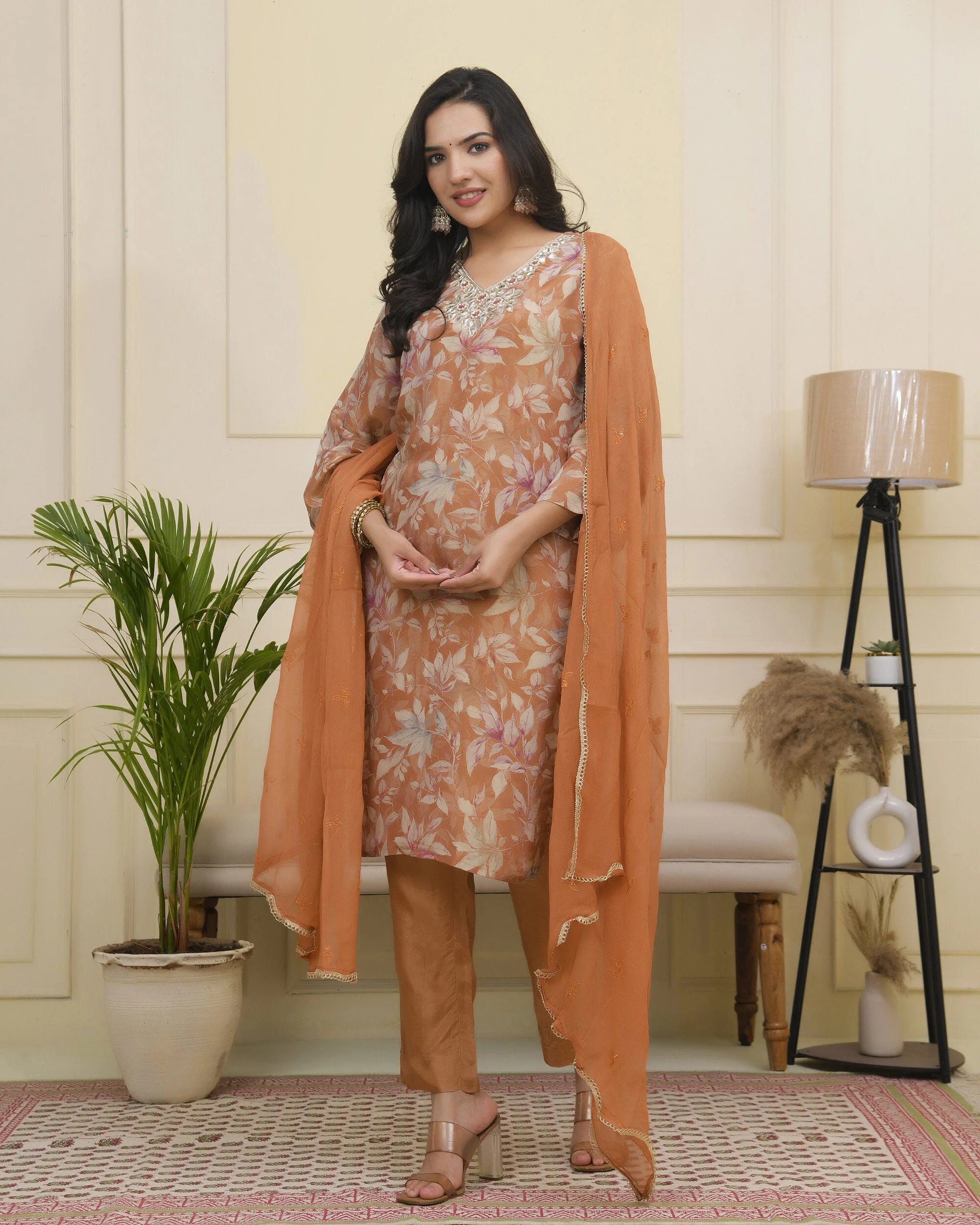 Women rust tissue shimmer kurta with silk pant & dupatta