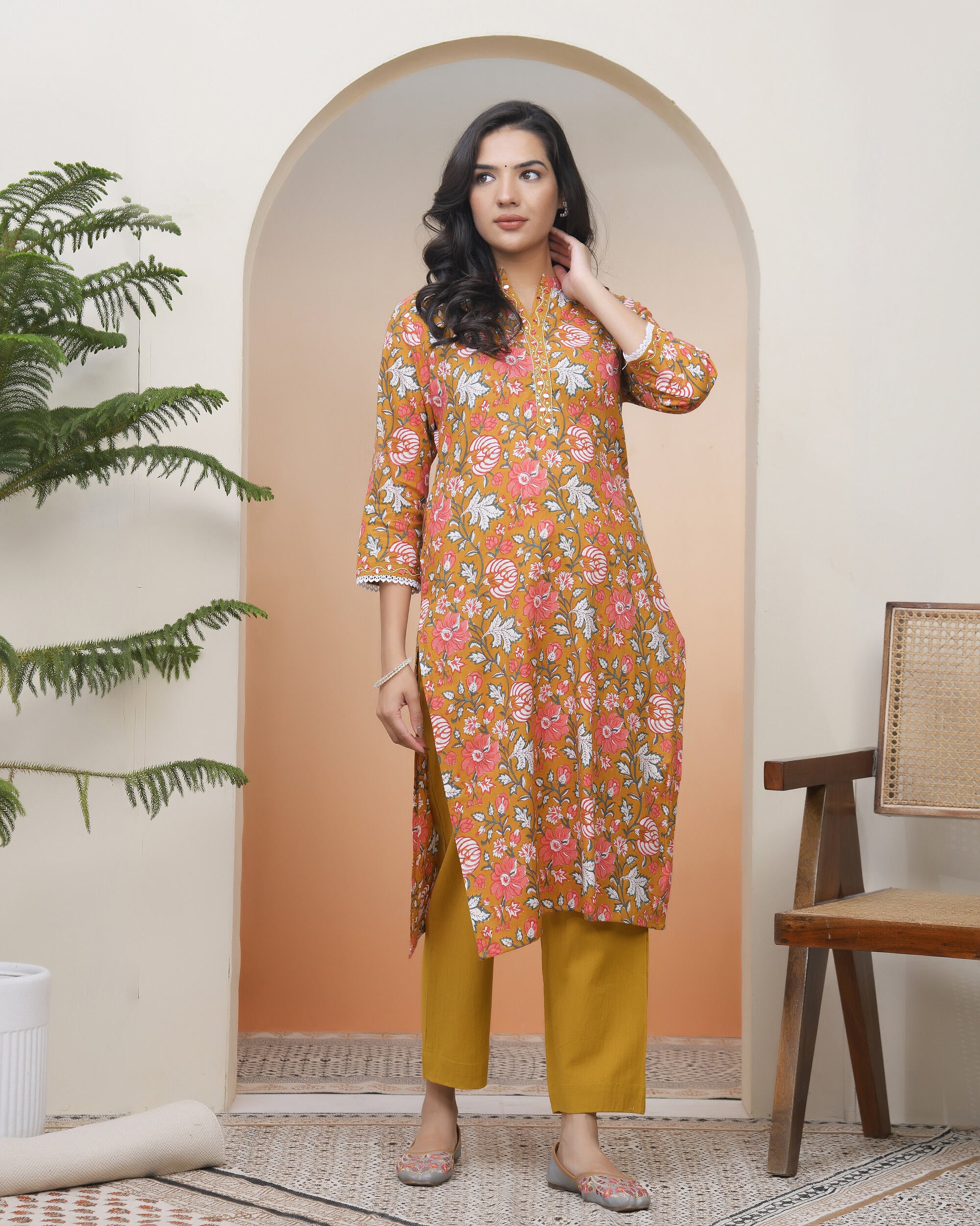 Women Mustard Cotton printed Straight Kurti with pant