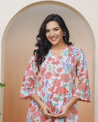 Women Peach floral Cotton printed flare Kurti with pant-242VAASPEACH