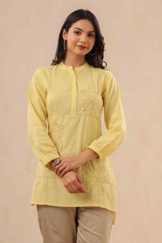 Yellow Ethnic Motif Printed Cotton Slub Kurta With Thread & Sequins Wo
