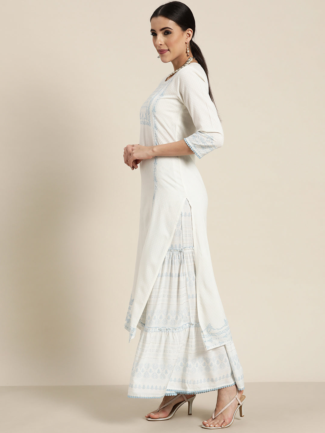 Off-White Ethnic Motif Printed Rayon Kurta with Gota & Lace Work | Des