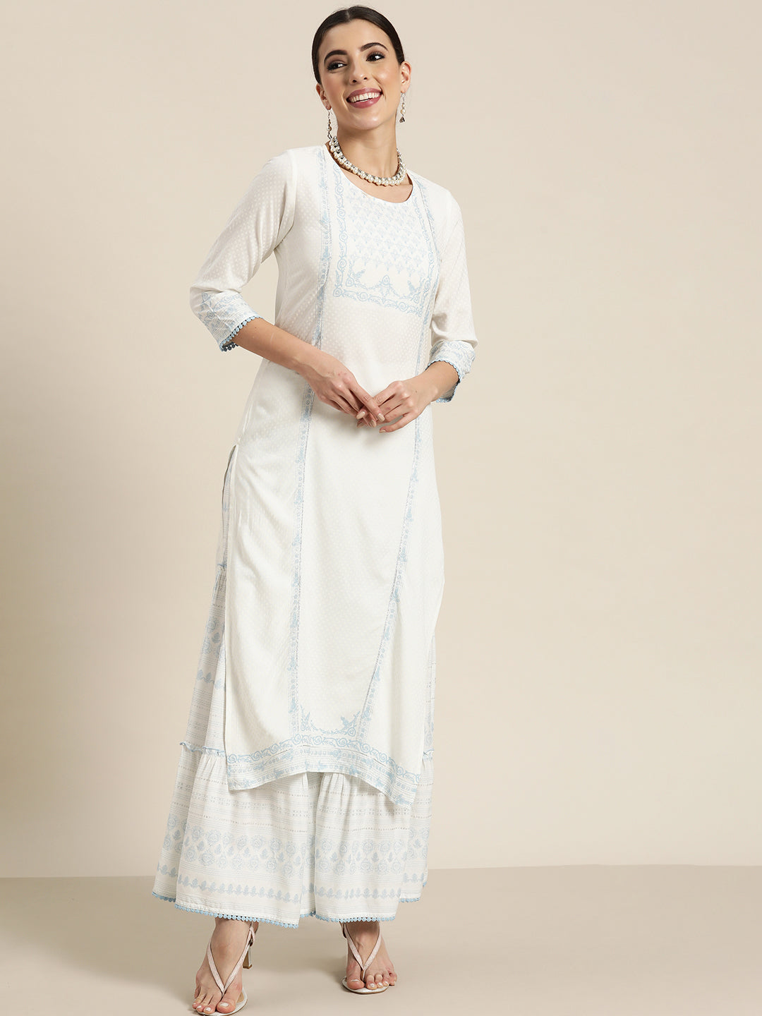 Off-White Ethnic Motif Printed Rayon Kurta with Gota & Lace Work | Des