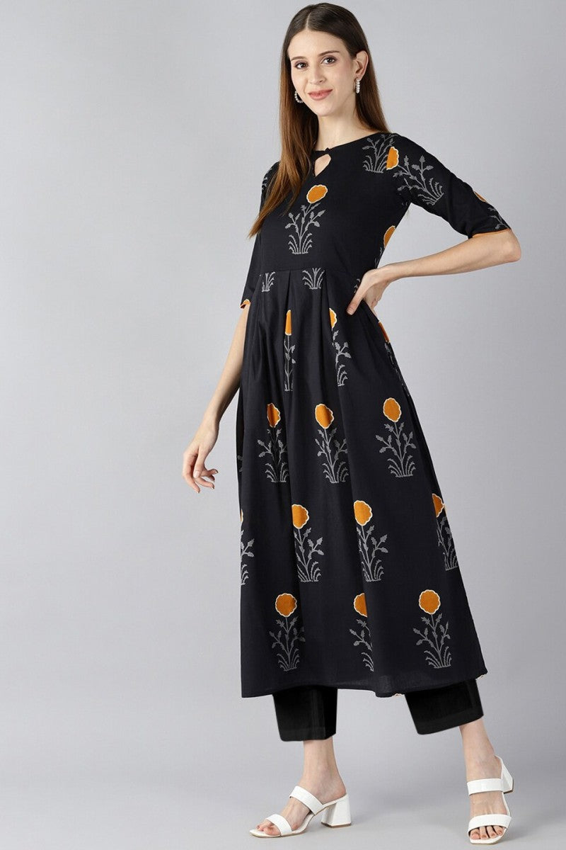 Black & Orange Floral Printed Keyhole Neck Pleated Kurta VCK8223 | Des