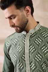 Green Silk Blend Embroidered Mandarin Collar Straight Kurta With Trouser MKSET2081