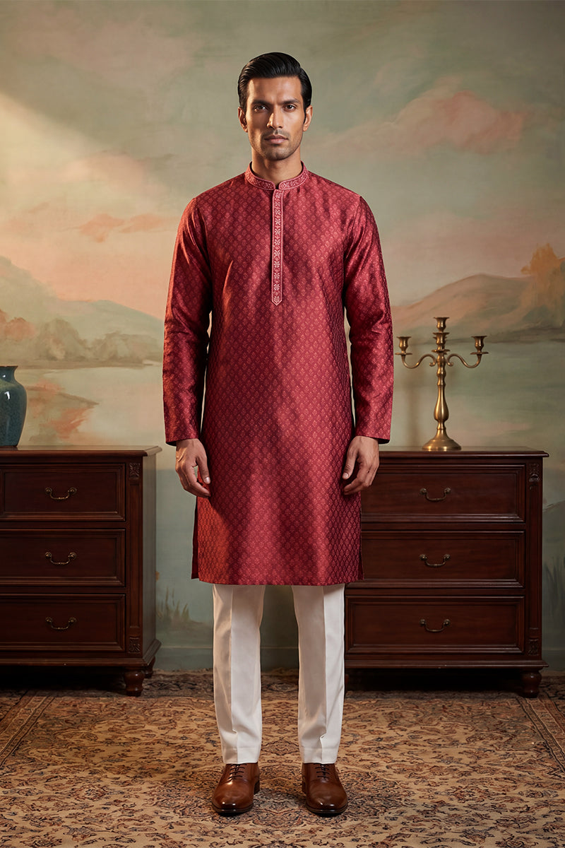 Maroon Jacquard Woven Design Straight Kurta MKU2342