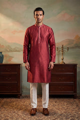 Maroon Jacquard Woven Design Straight Kurta MKU2342