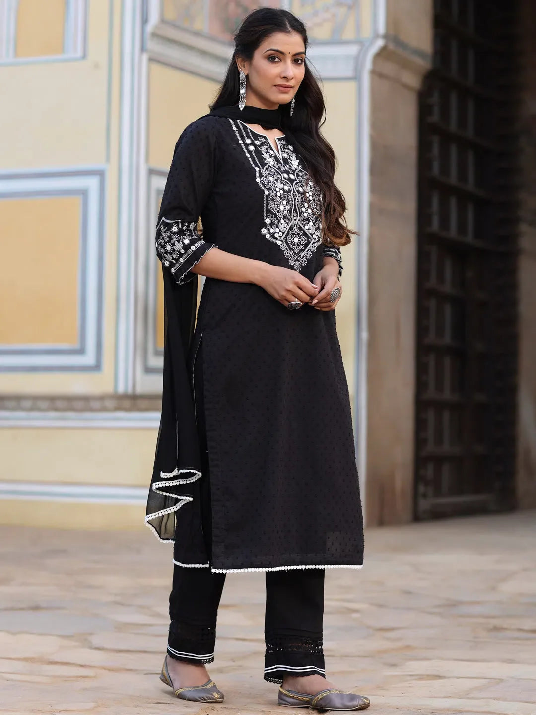 Black Embroidered Cotton Kurta Set | Stylish Indian Kurtas