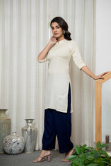 Rayon Knee-Length Straight Fit Kurta with Mandarin Collar & Three-Quarter Sleeves