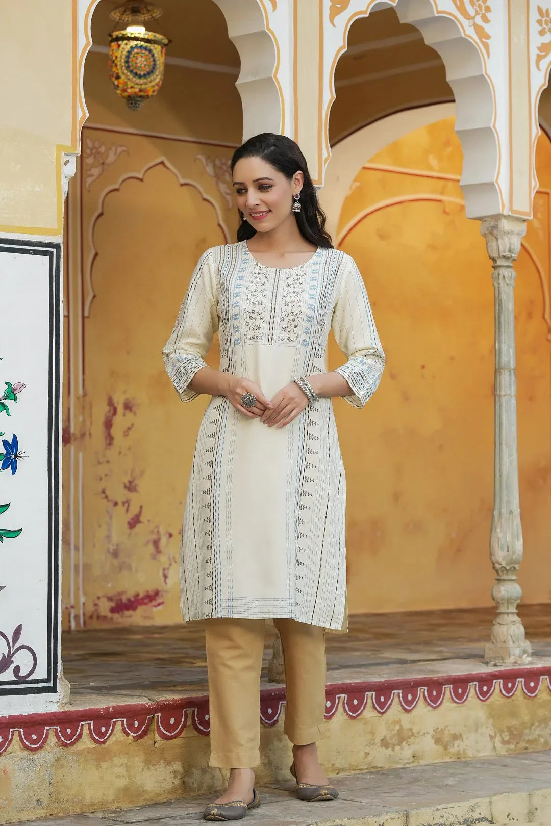 Off-White Rayon Printed Kurta | Stylish Indian Kurti Collection