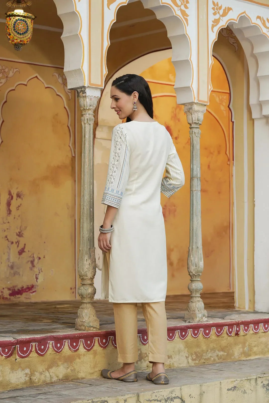 Off-White Rayon Printed Kurta | Stylish Indian Kurti Collection