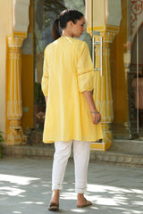 Women's Yellow Cotton Silk Solid A-Line Kurta