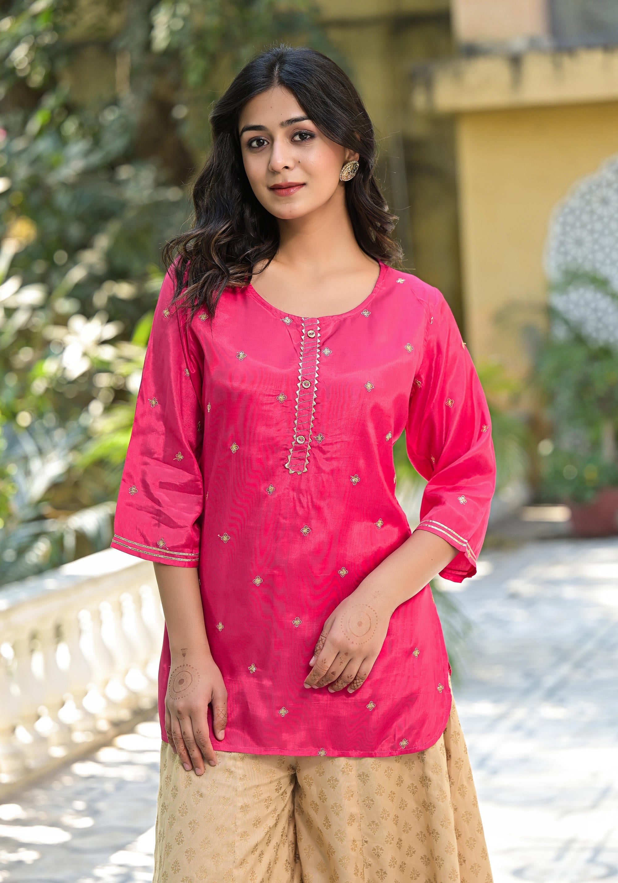 Fuchsia Solid Shantoon Tunic With Sequins & Zari Work | DesiQlo