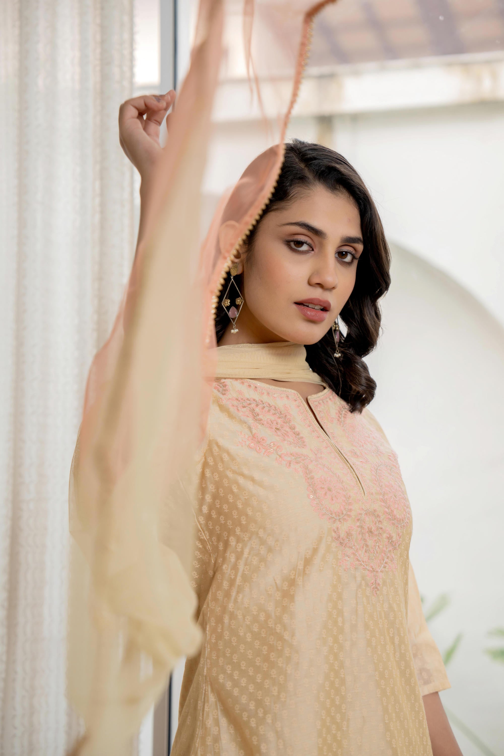 Gold Solid Chanderi Kurta Set With Thread Work & Gota Patti | DesiQlo