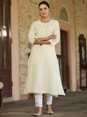 Women'S Offwhite Cotton Flex Embroidered Straight Kurta