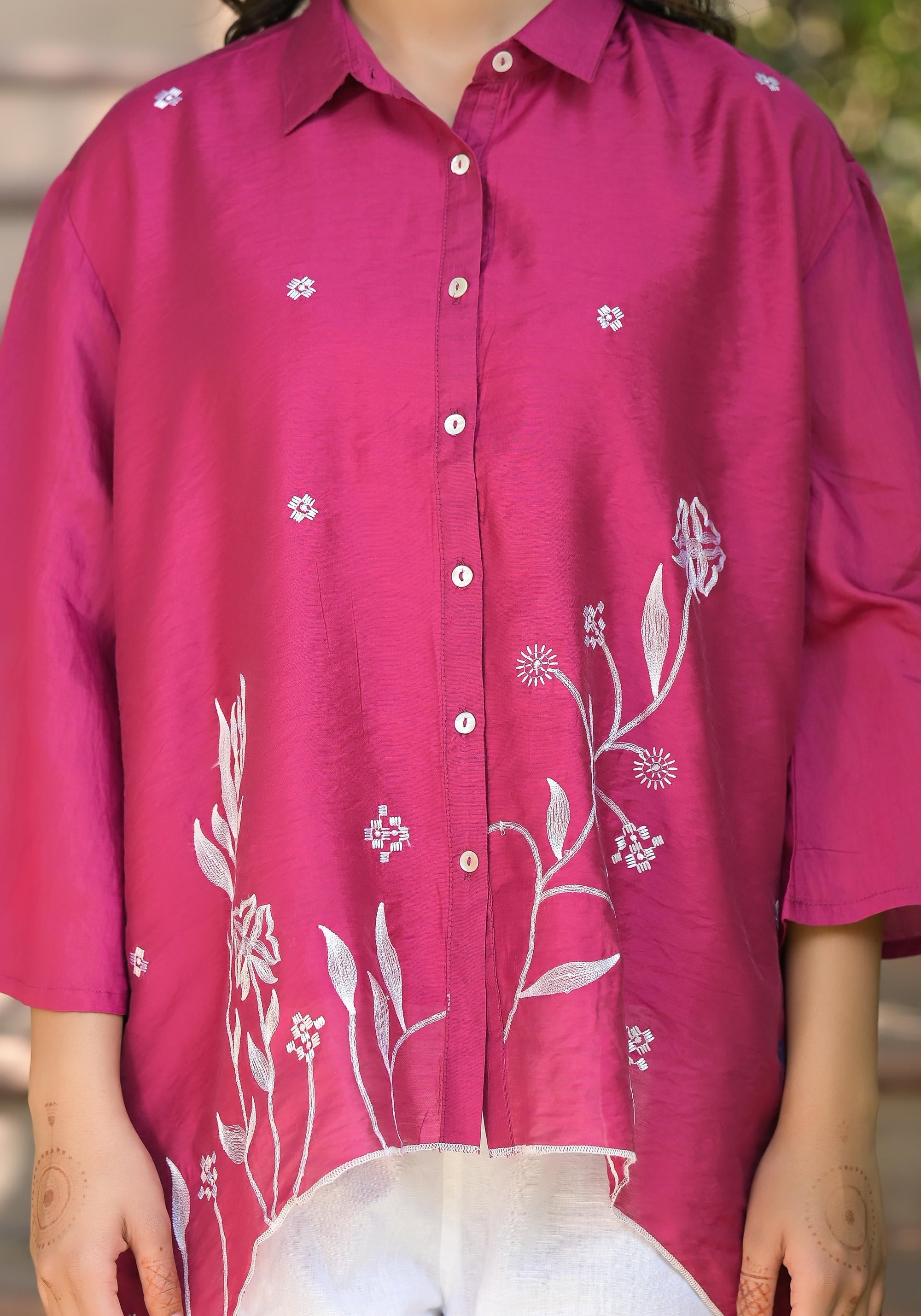 Fuchsia Thread Embroidered Chanderi Tunic With Button Closure | DesiQl