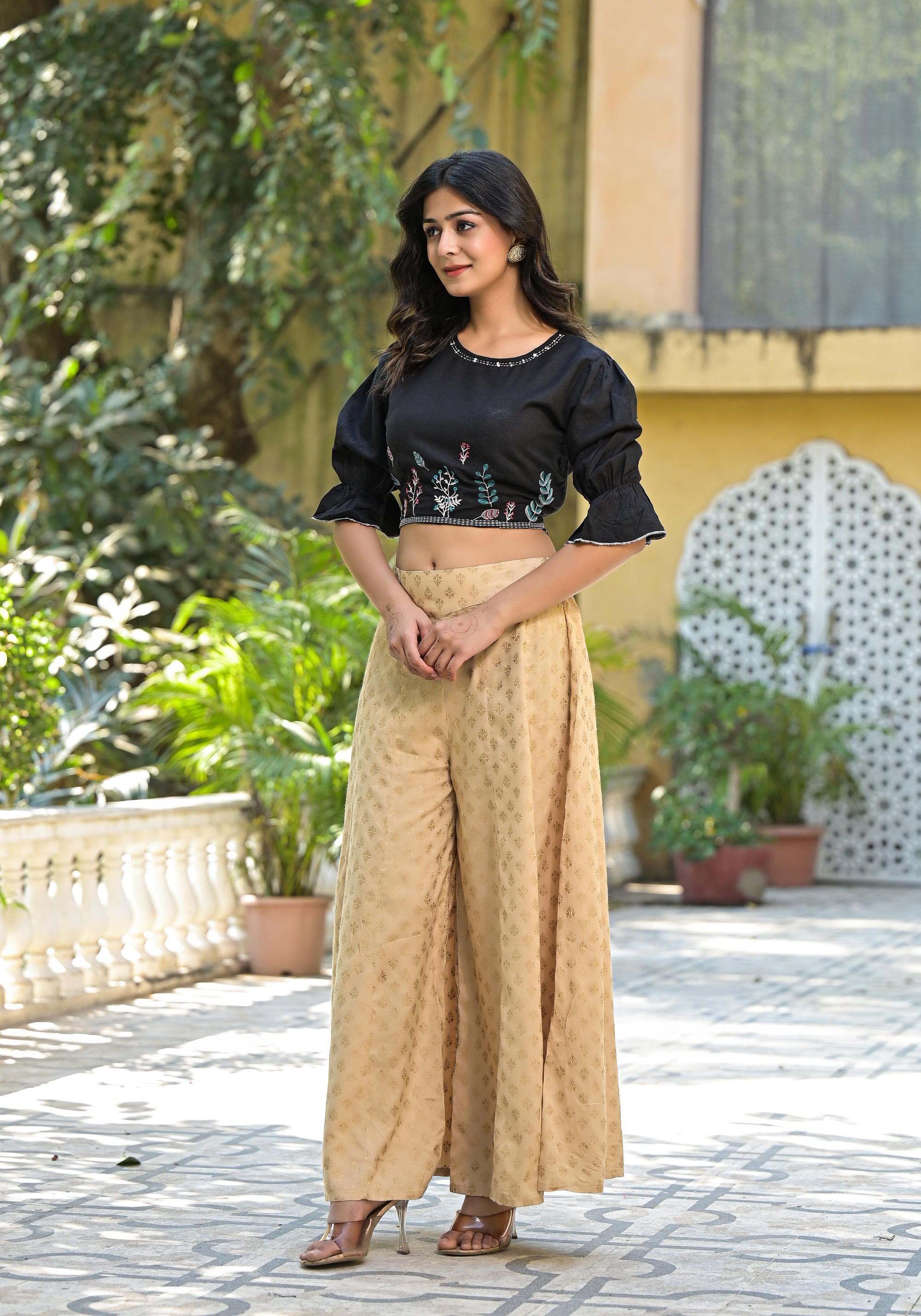 Black Floral Printed Liva Rayon Flex Crop Top With Thread Embroidery |