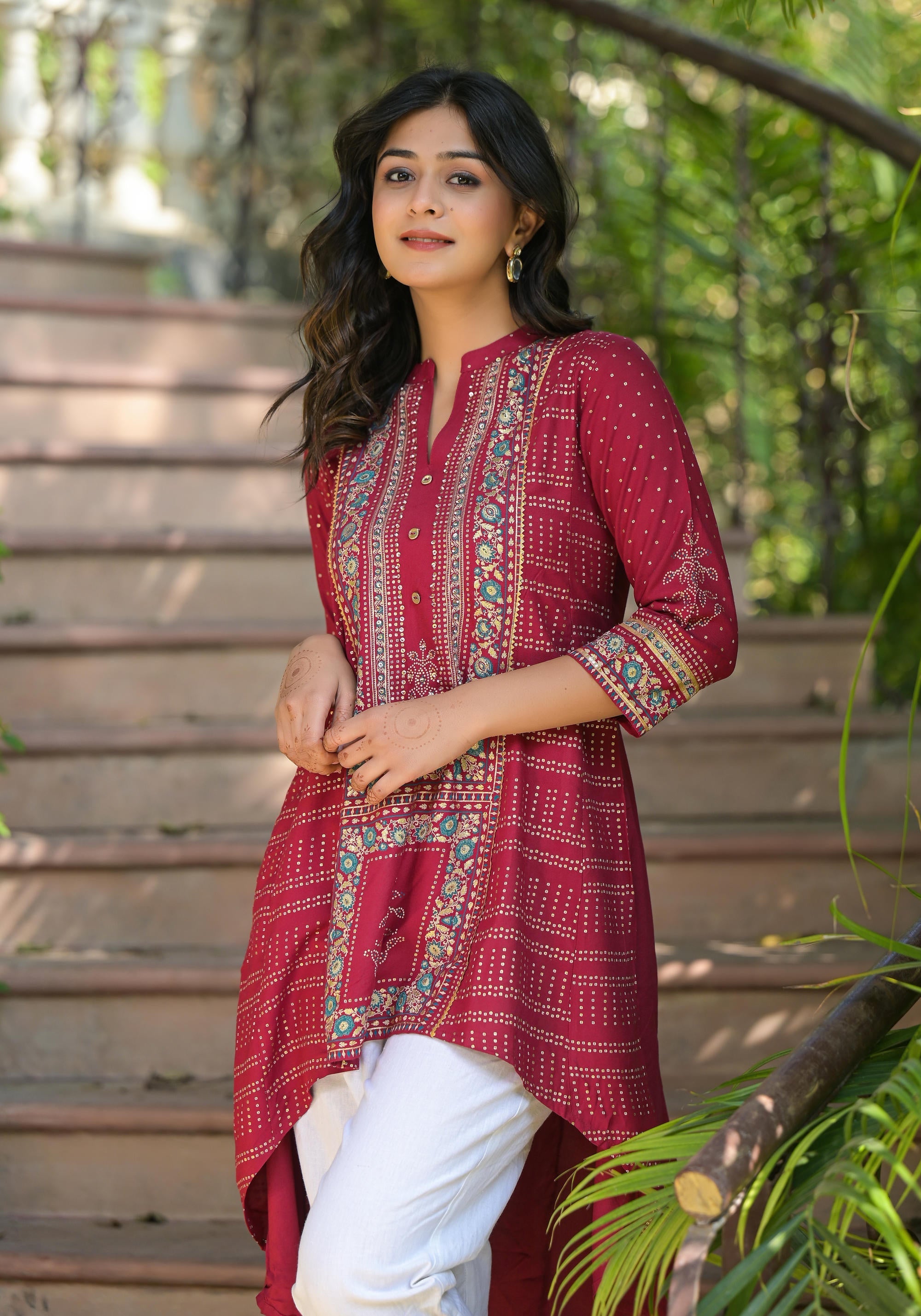 Maroon Bandhani Printed Liva Rayon Tunic With Sequins & Thread Work | 