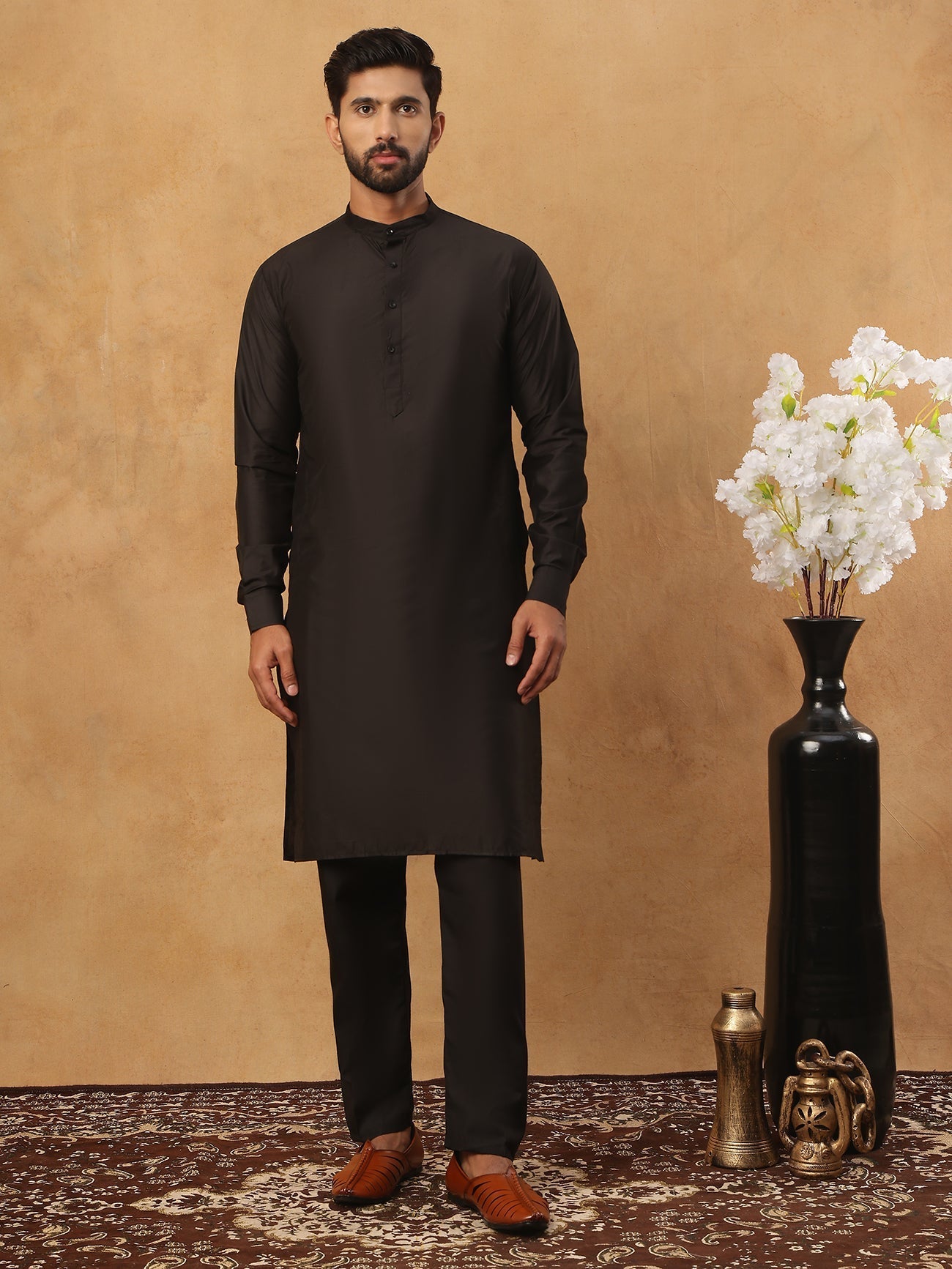 DesiQlo Men Embroidered Nehru Jacket and Kurta Pyjama S - 65 0black