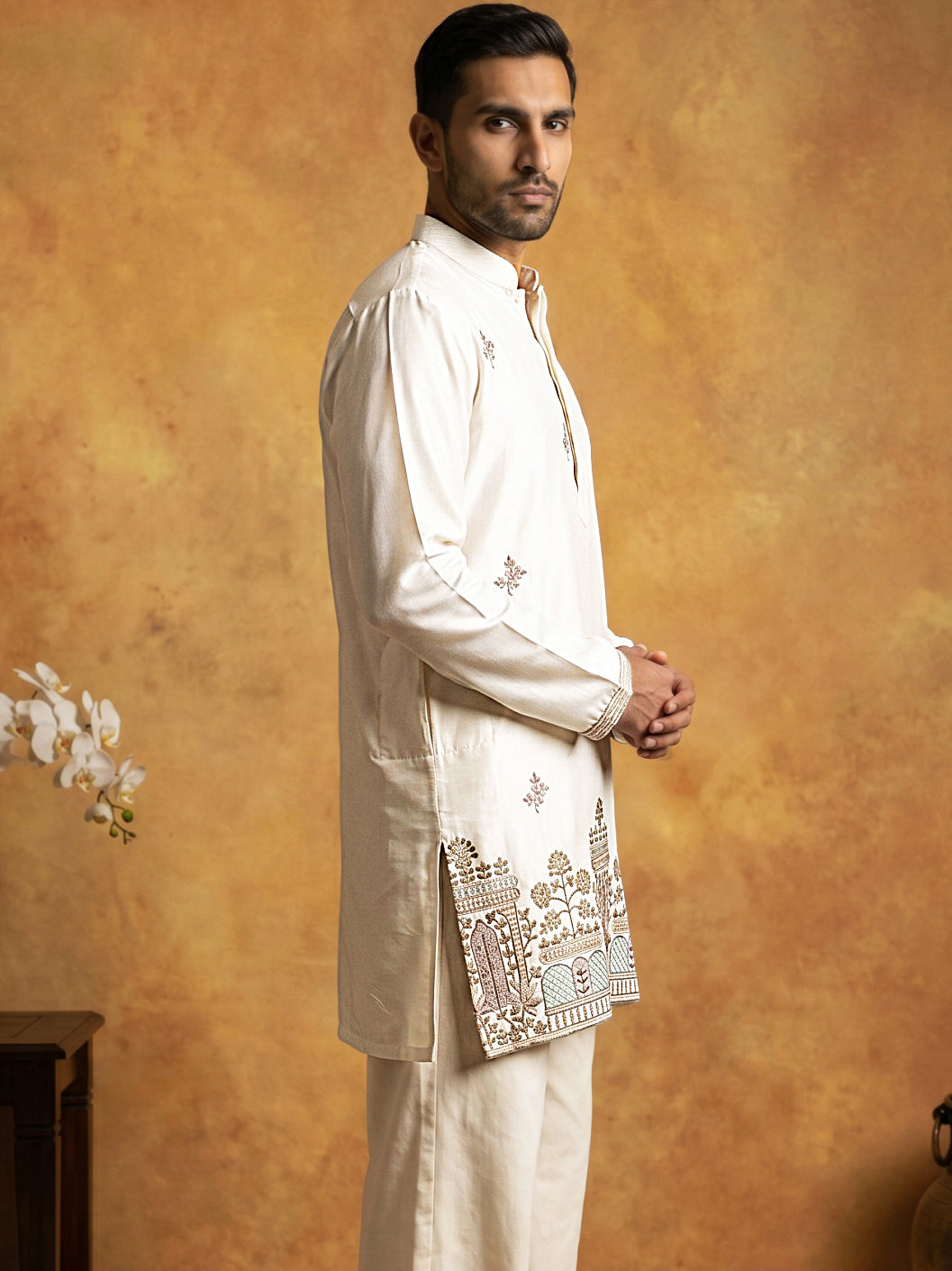 DesiQlo Men Embroidered Kurta Only - Beige - 65KO_5599Cream_S