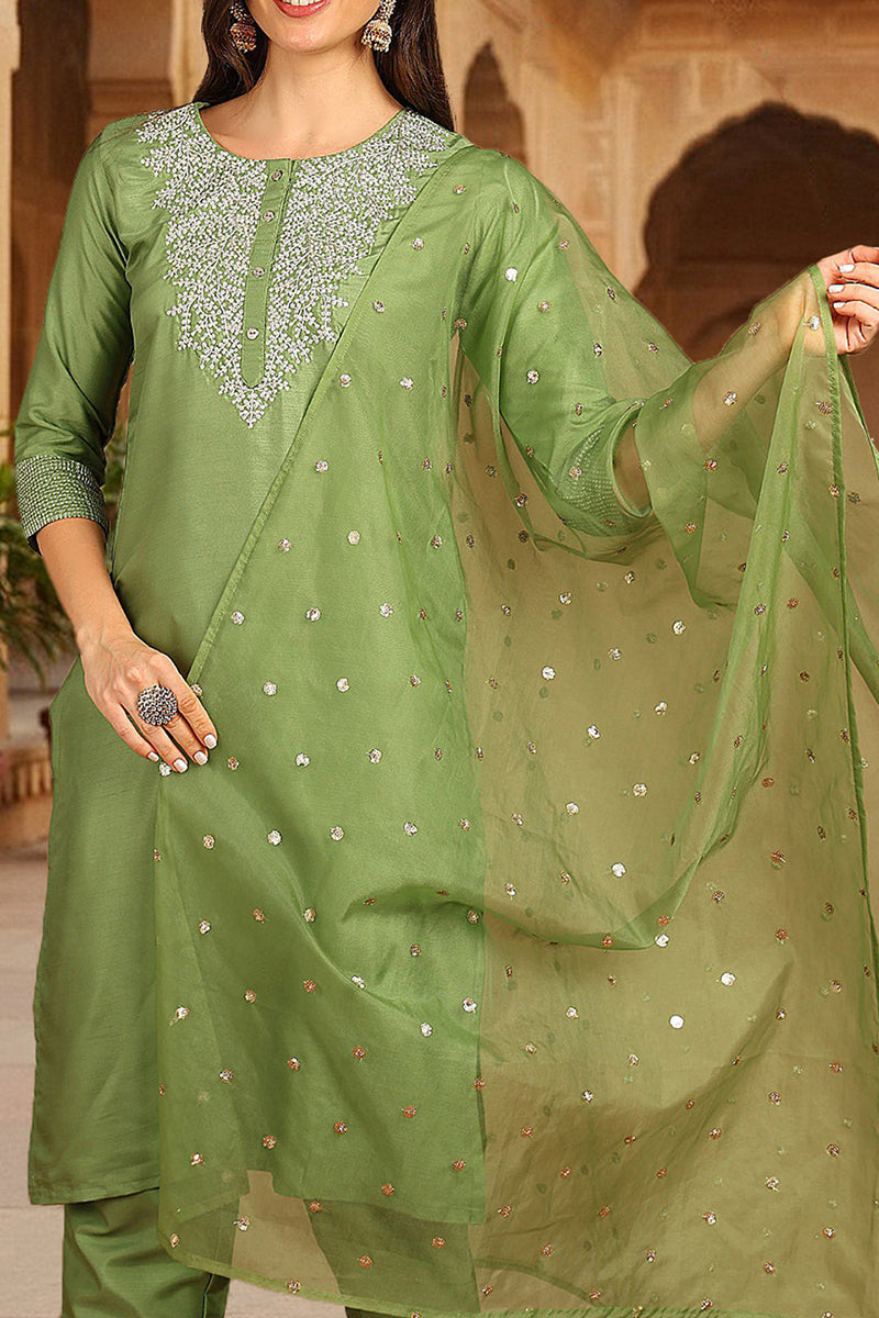  Women Green Poly Silk Solid Yoke Design Kurta PKSKD1589