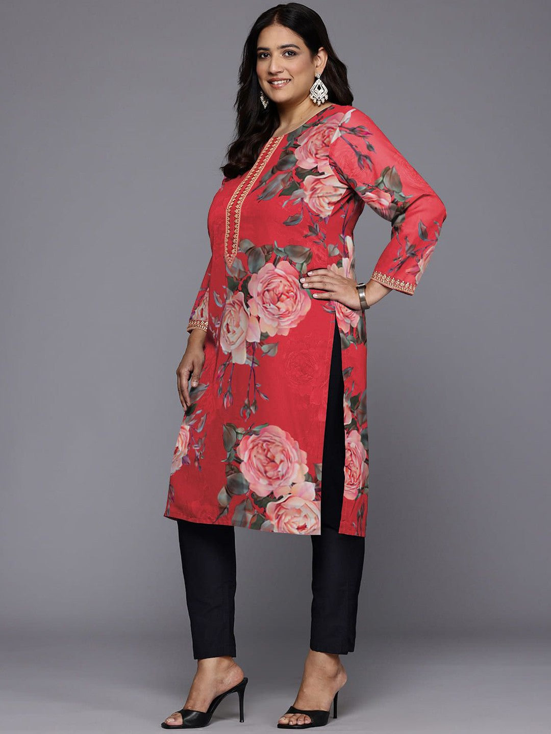 Plus Size Floral Kurta: Stylish Women's Indian Kurta Sets
