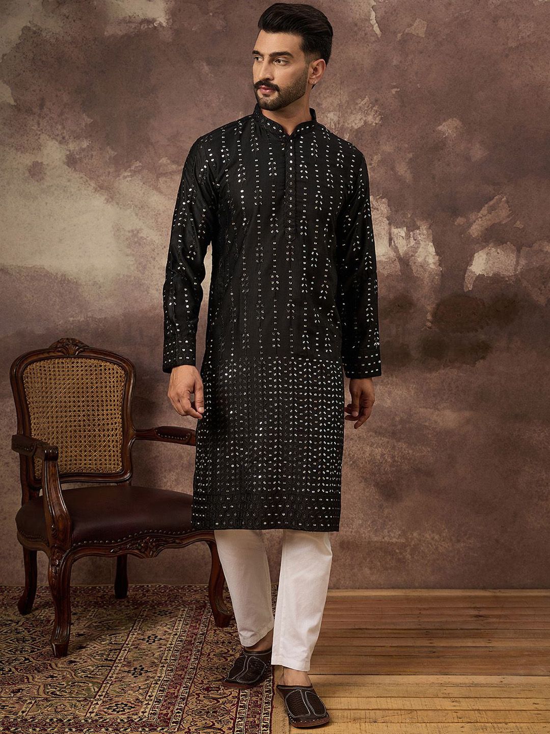 Ethnic Bay Men Black Silk Blend Solid Embroidered Straight Kurta With Pant Set-MKSET1360