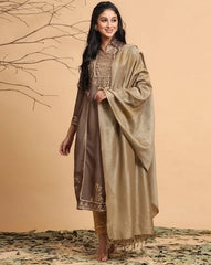 Women'S Brown Rayon Printed Straight Kurta Set