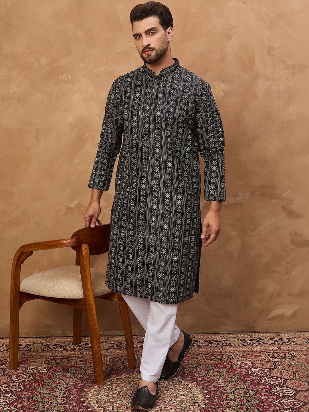 Ethnic Bay Men Black Silk Blend Geometric Printed Straight Kurta With Pant Set-MKSET1523