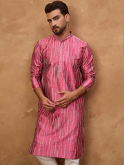 Ethnic Bay Men Pink Silk Blend Geometric Printed Straight Kurta With Pant Set-MKSET1533