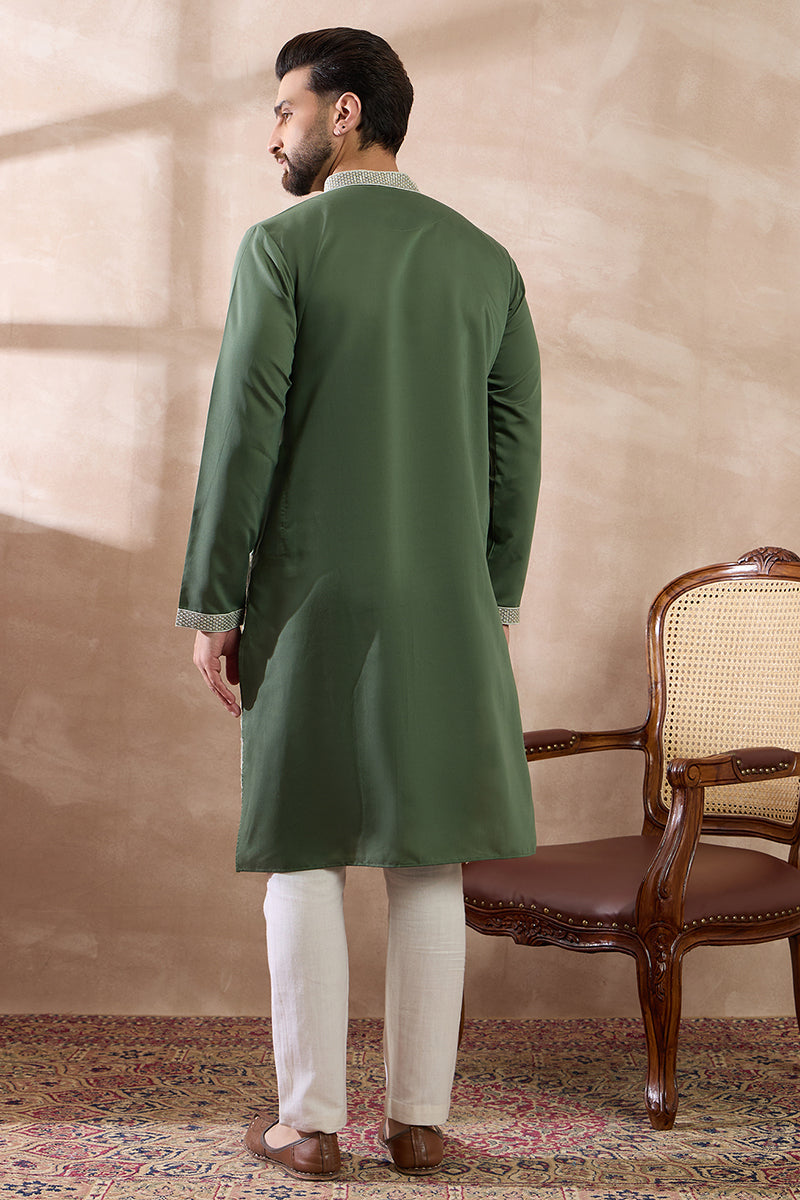 Green Silk Blend Embroidered Mandarin Collar Straight Kurta With Trouser MKSET2081