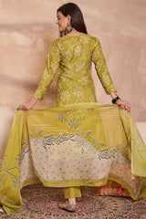 Green Cotton Blend Floral Printed Straight Kurta Set VKSKD2424