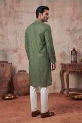 Green Silk Blend Solid Emboidered Sequins Kurta With Trouser MKSET2276