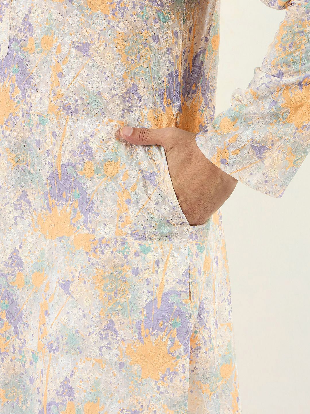 Ethnic Bay Men Off White Viscose Rayon Abstract Embroidered Straight Kurta With Pant Set-MKSET1063
