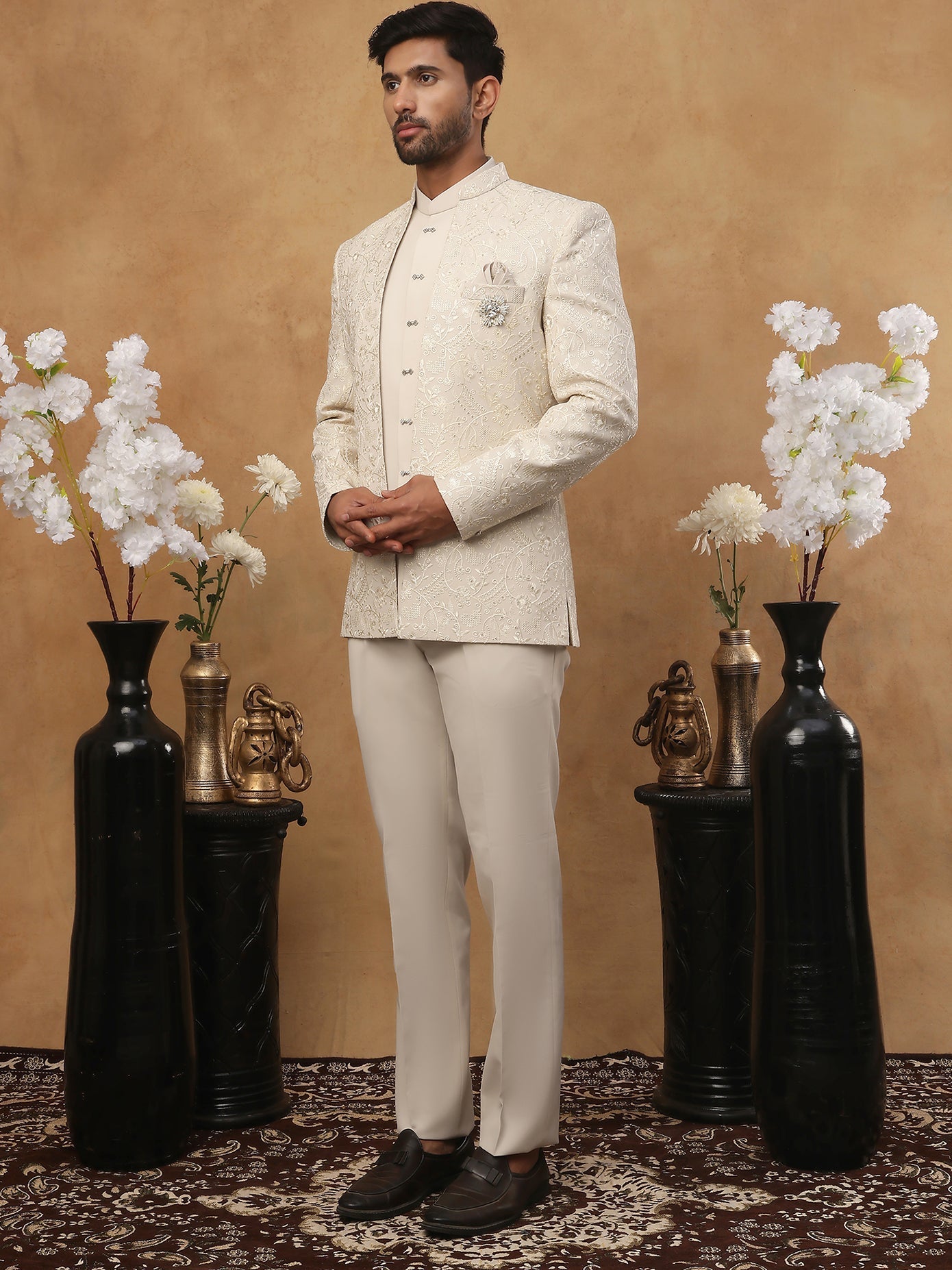 DesiQlo Men Embroidered Indo Western Set - Beige - 50JIIND_114Cream_S