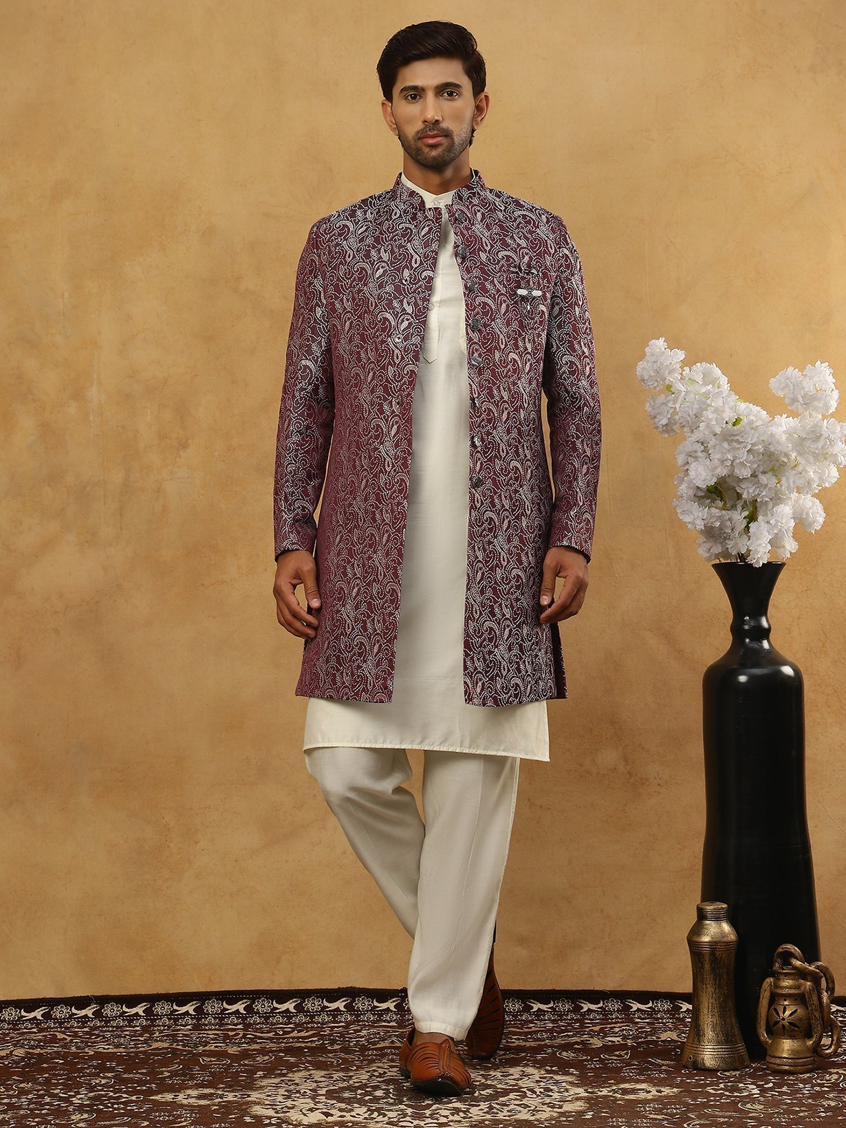 DesiQlo Men Self Design Indo Western Set - Maroon