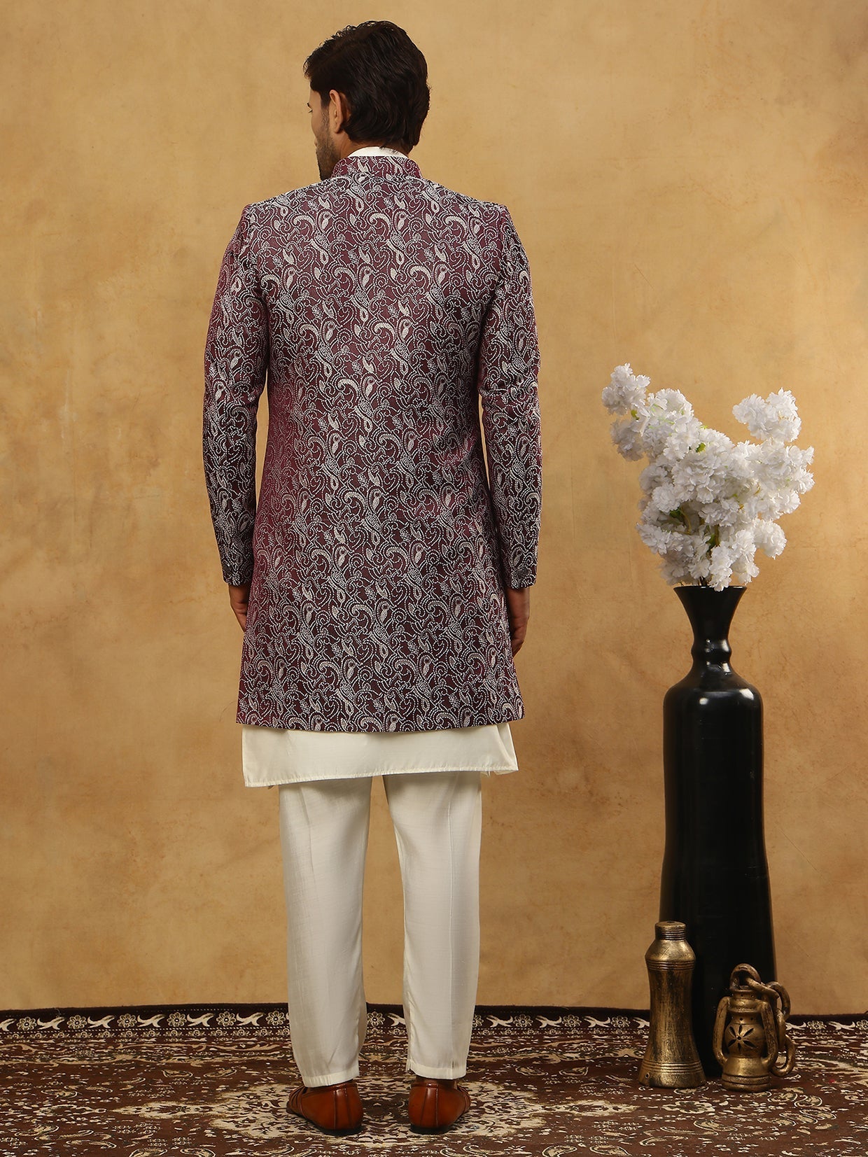 DesiQlo Men Self Design Indo Western Set - Maroon