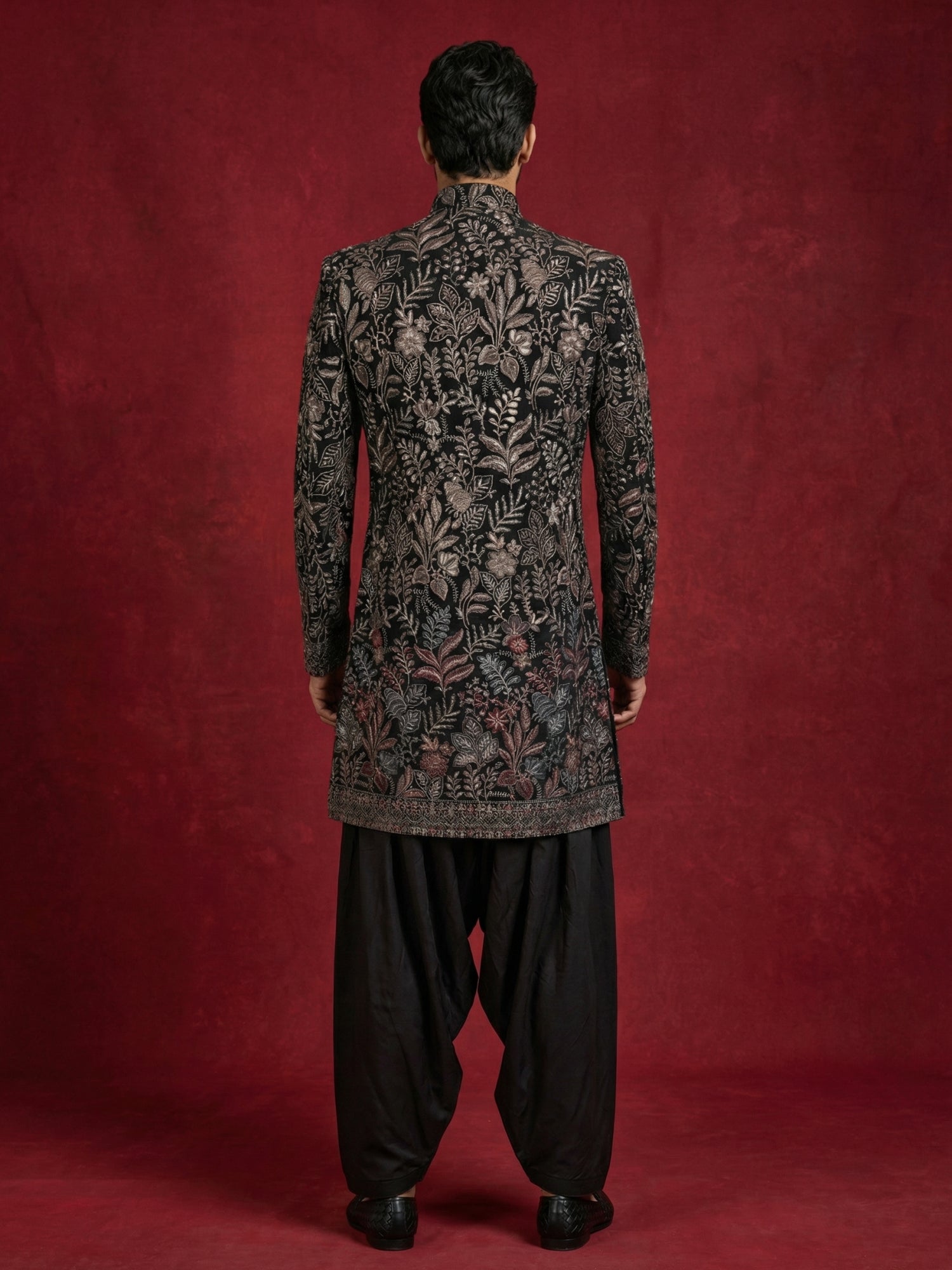 DesiQlo Men Embroidered Indo Western Set - Black - 50JIND_S7B_142Black