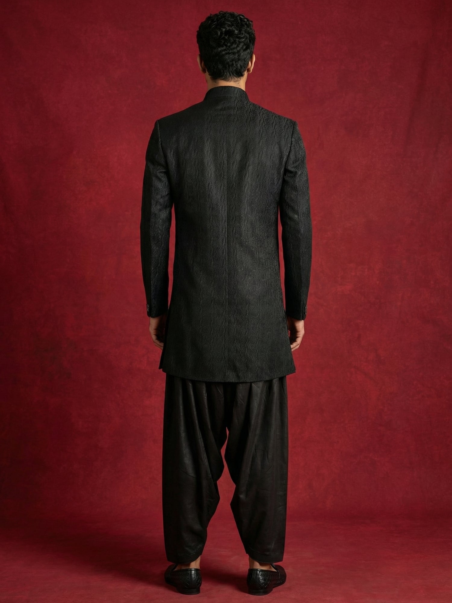 DesiQlo Men Embroidered Indo Western Set - Black - 50JIND_S7B_171Black