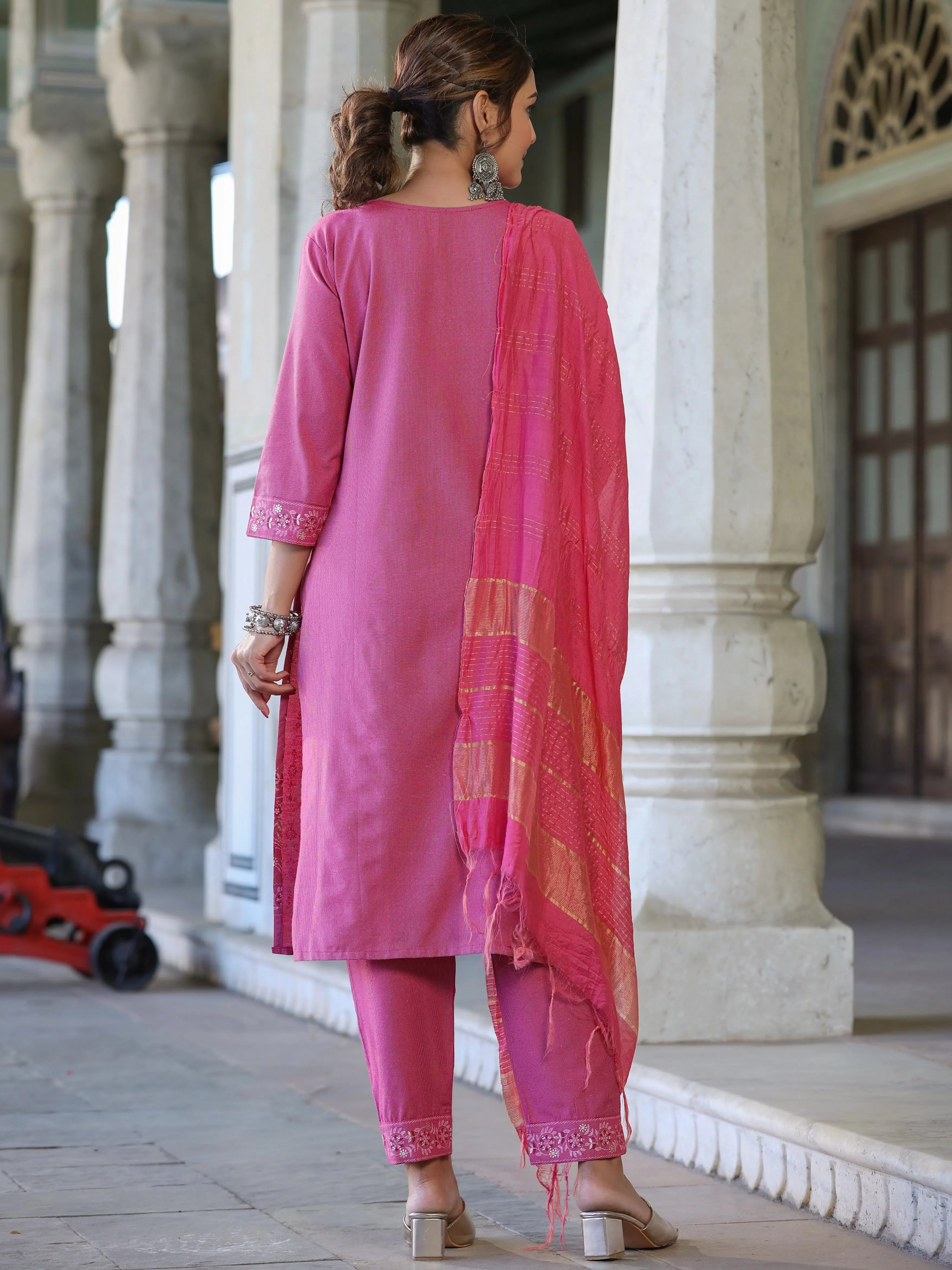 Pink Cotton Printed Kurta Set - Trendy Short Kurti Collection