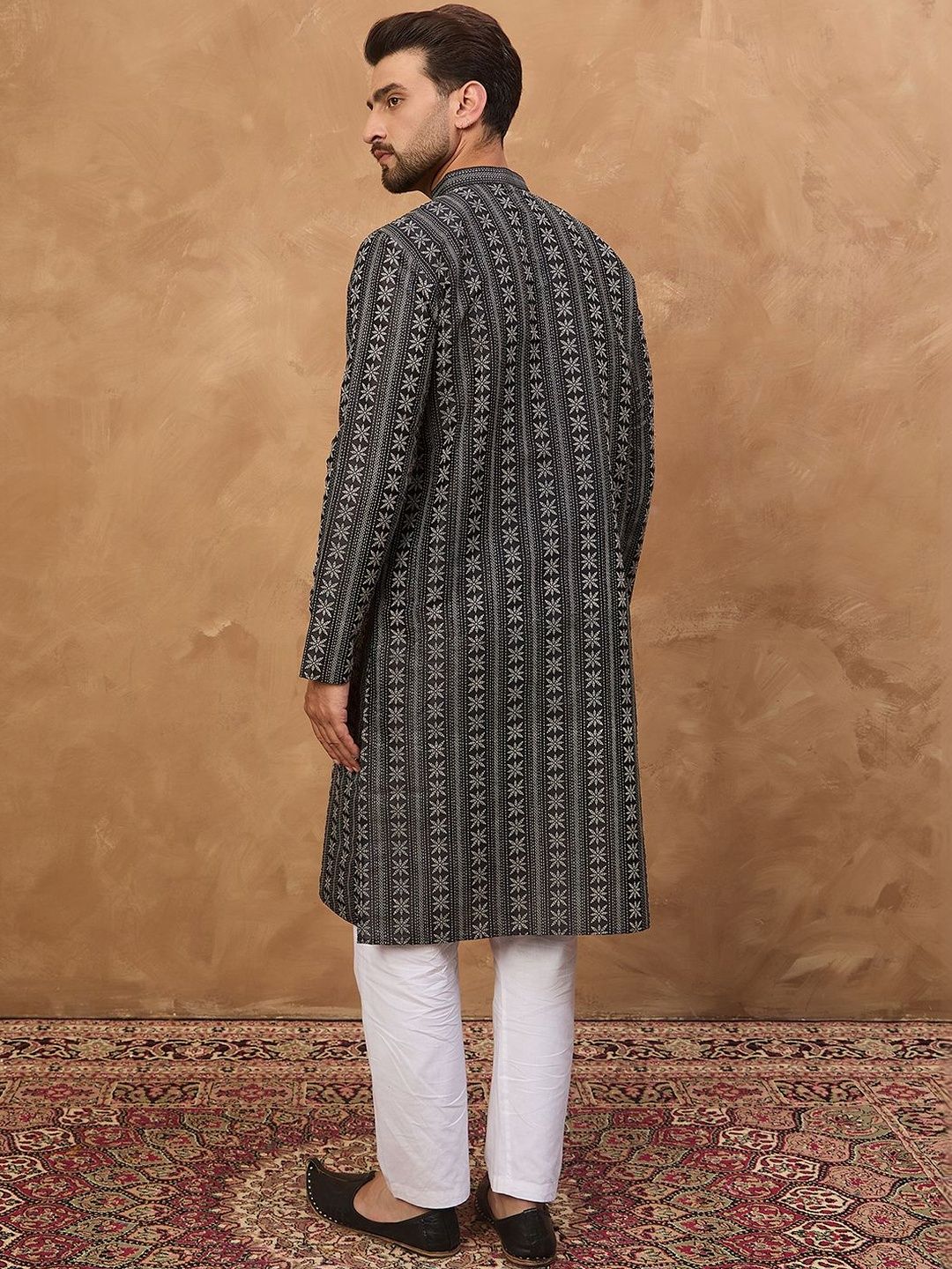 Ethnic Bay Men Black Silk Blend Geometric Printed Straight Kurta With Pant Set-MKSET1523
