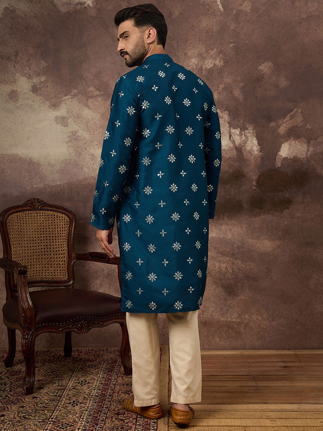 Ethnic Bay Men Blue Silk Blend Solid Embroidered Straight Kurta With Pant Set-MKSET1371