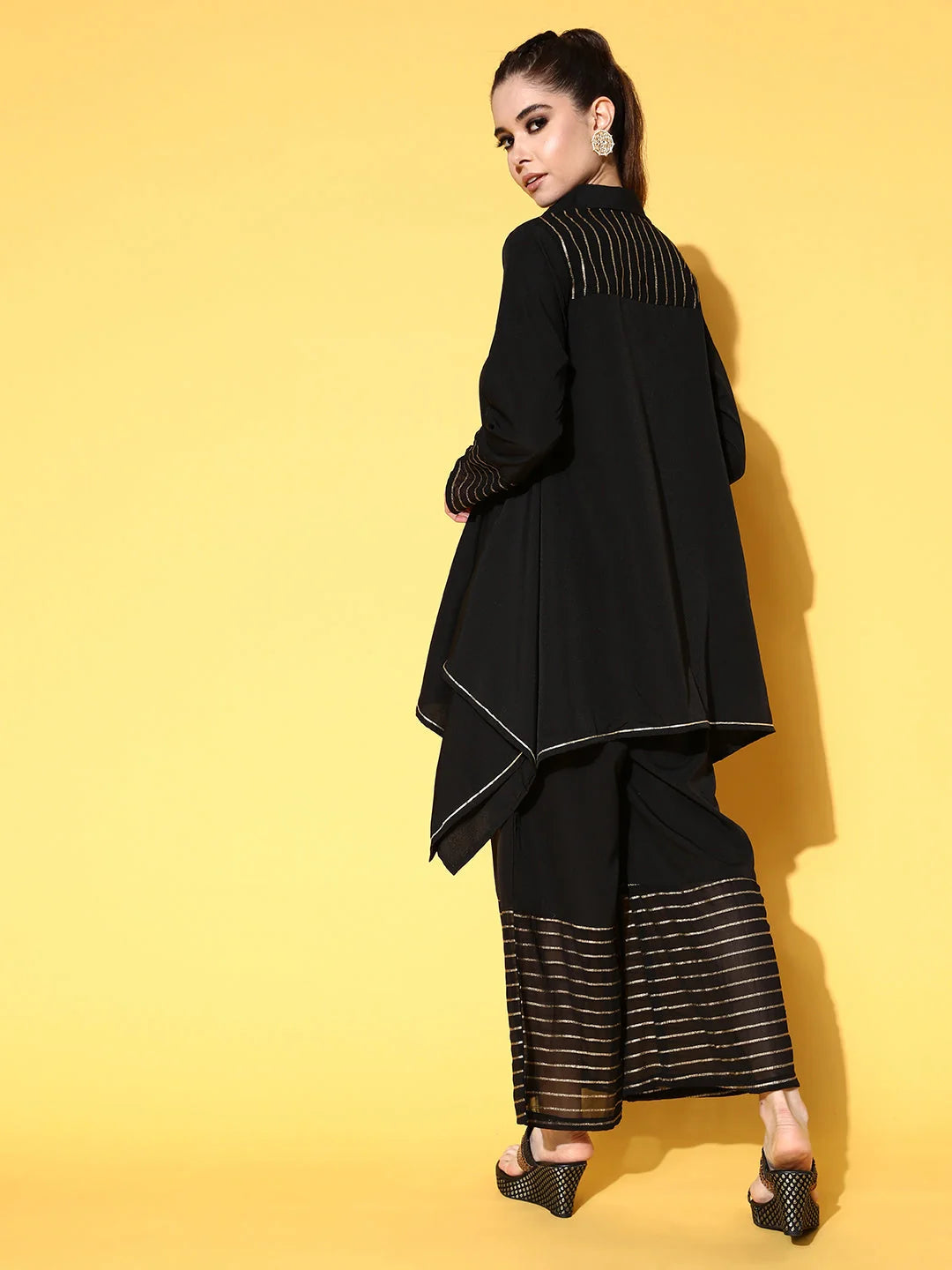 Black Printed Tunic & Palazzos Set - Women's Two Piece Sets