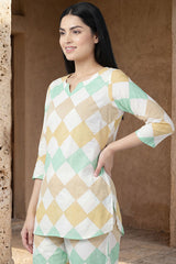 Multi Colour Pure Cotton Geometric Print Night Suit VNWK1026