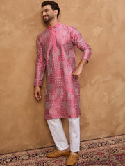 Ethnic Bay Men Pink Silk Blend Geometric Printed Straight Kurta With Pant Set-MKSET1526