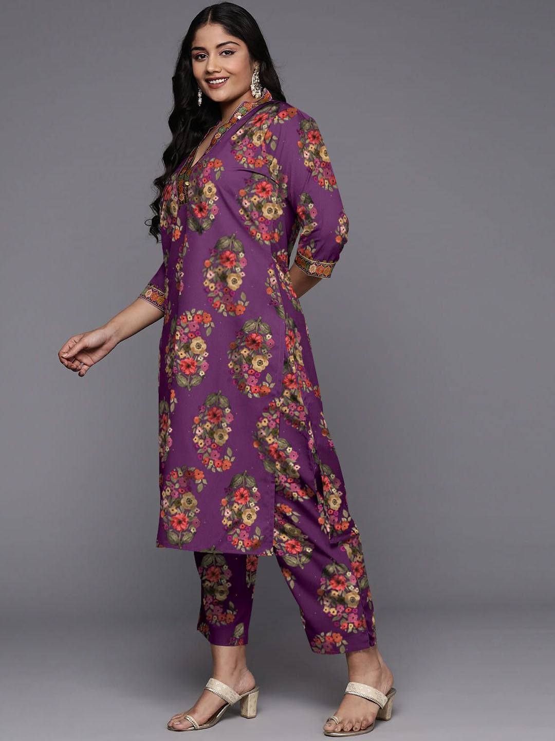 Sequinned Kurta with Trousers: Women's Indian Kurta Sets