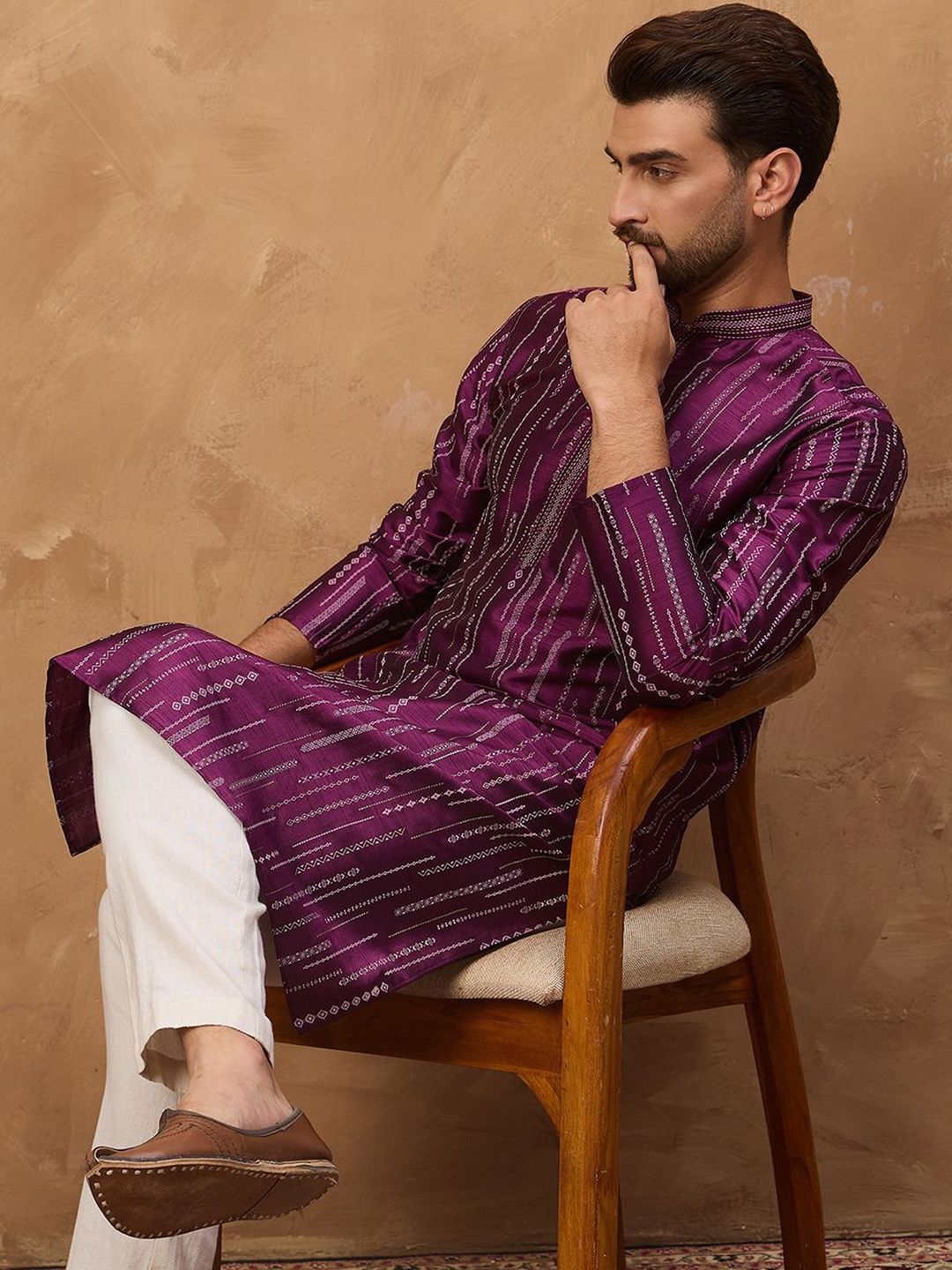 Ethnic Bay Men Purple Silk Blend Geometric Printed Straight Kurta With Pant Set-MKSET1518