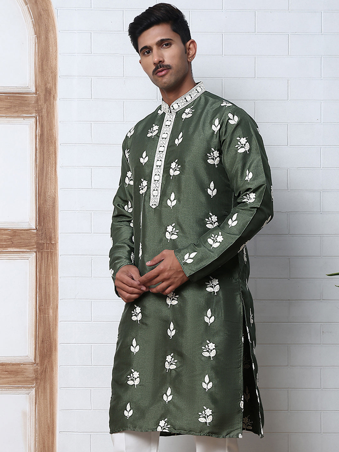 DesiQlo Men Embroidered Kurta Only - Green - 65KO_5347Olive_S
